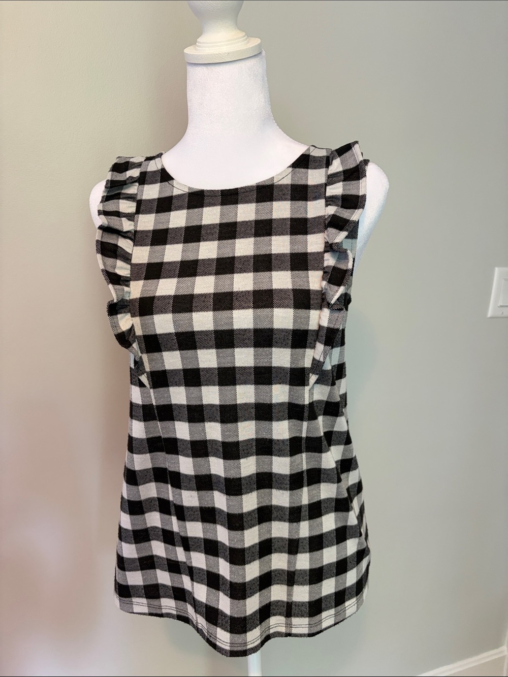 Ann Taylor Black and White Gingham Ruffle Sleeve Top